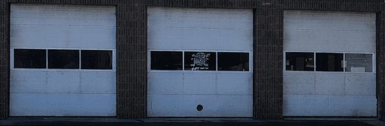 Moe's Garage - storefront